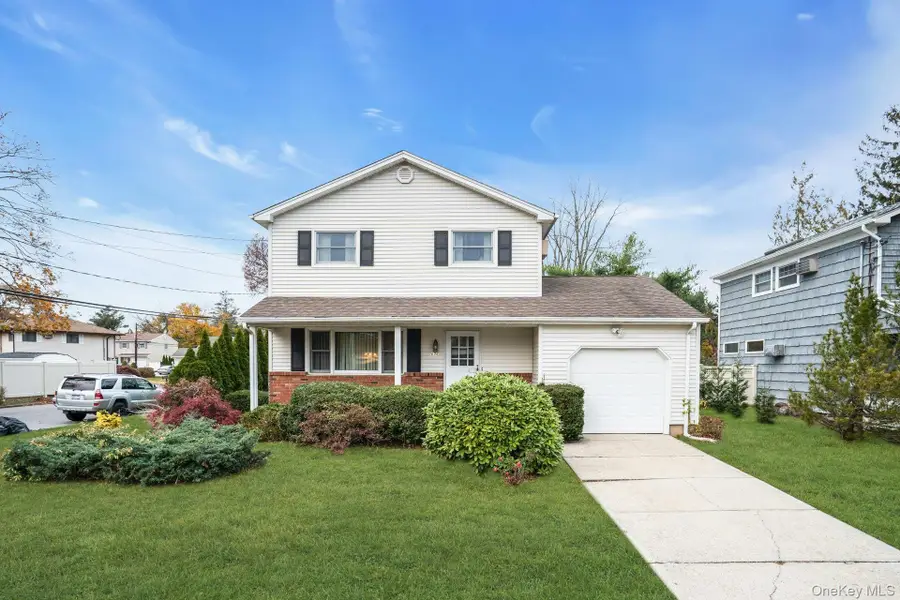 606 7th Avenue, East Northport, NY 11731 - Image #2