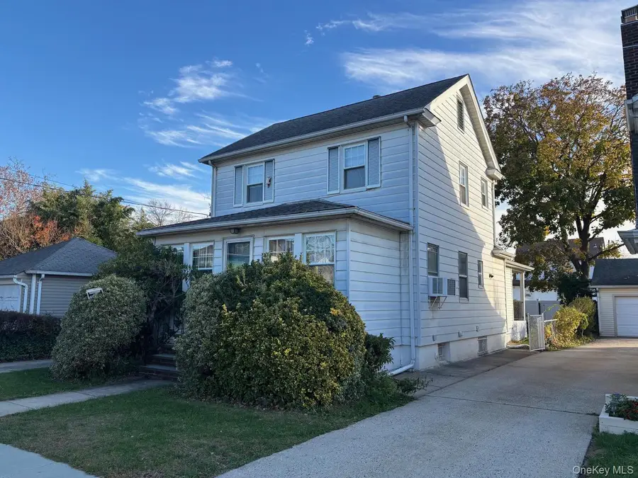 220-46 93rd Road, Queens Village, NY 11428 - Image #2