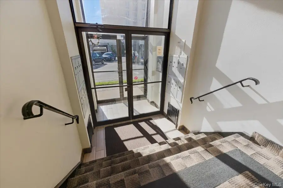 475 W Broadway #B2, Long Beach, NY 11561 - Image #3