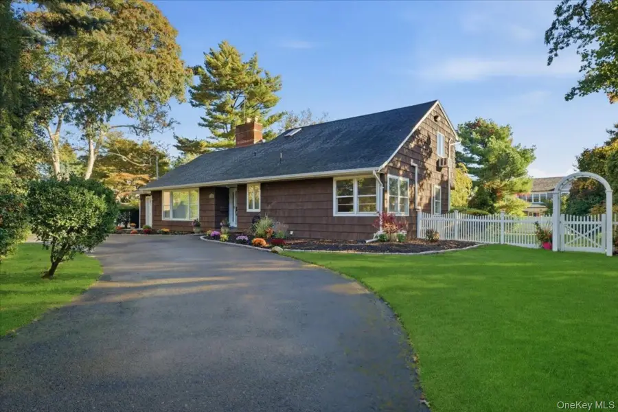 89 Woodsome Road, Babylon, NY 11702 - Image #2