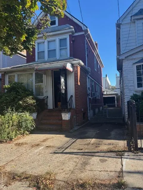 10431 113th Street, South Richmond Hill, NY 11419 - Image #1