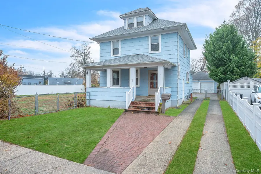 4 3rd Avenue, East Islip, NY 11730 - Image #2