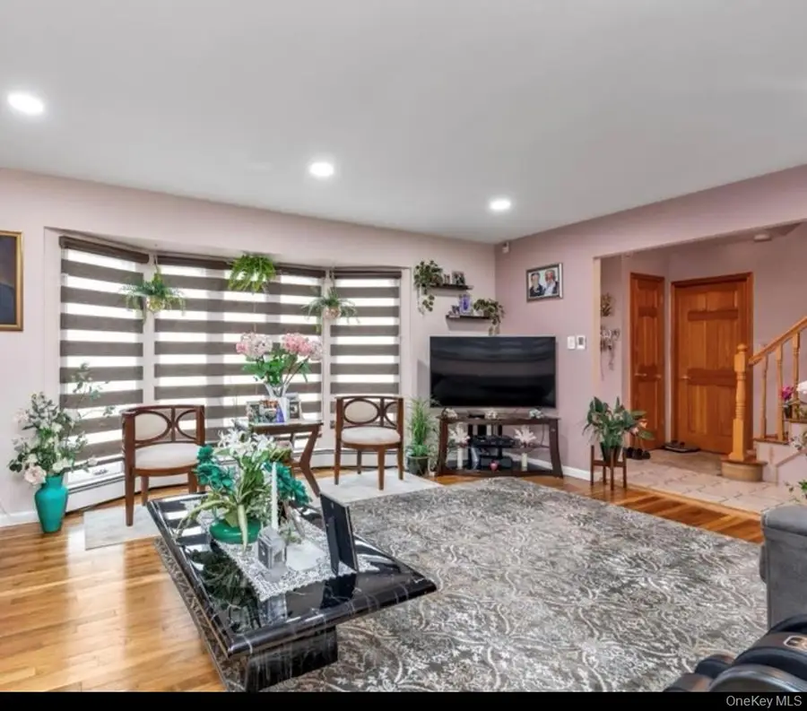 3711 Berne Road, Wantagh, NY 11793 - Image #3