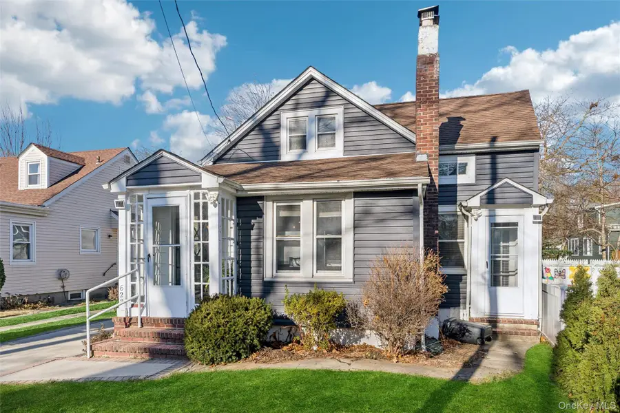 623 Ashland Avenue, Baldwin, NY 11510 - #2