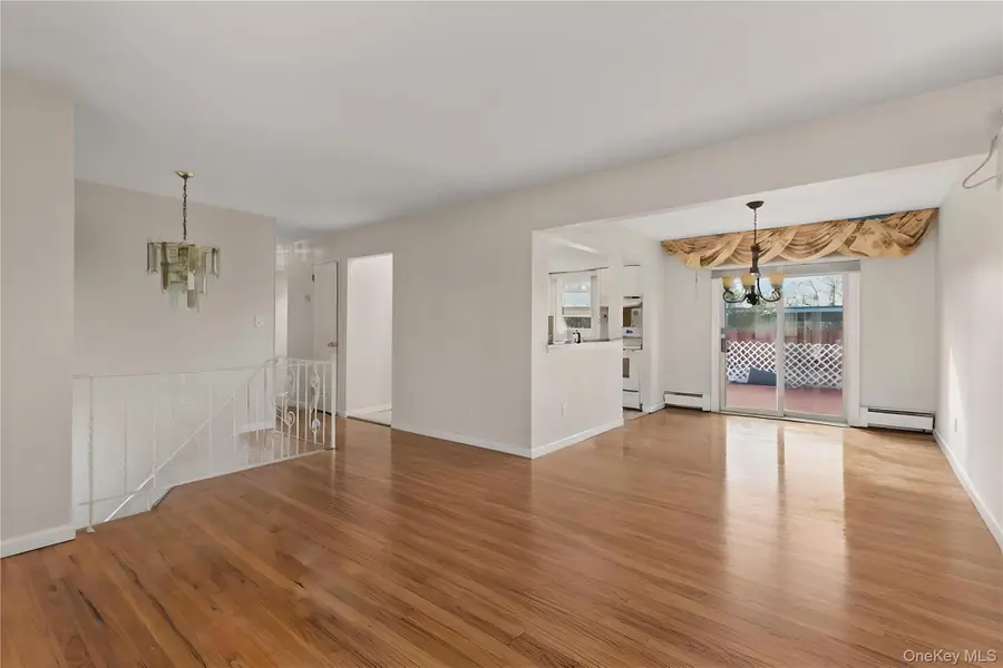 157 N Alleghany Avenue, Lindenhurst, NY 11757 - Image #3