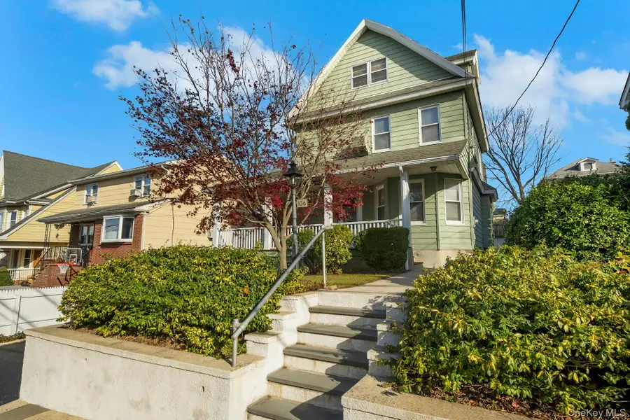 136 Buckingham Road, Yonkers, NY 10701 - Image #2