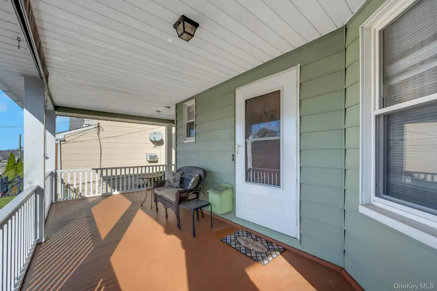 136 Buckingham Road, Yonkers, NY 10701 - Image #3