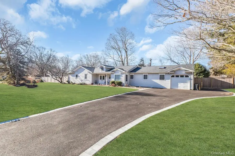 12 Jomar Road, Shoreham, NY 11786 - #2