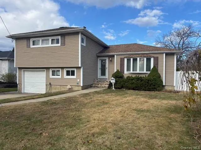 161 Aster, Massapequa Park, NY 11762 - Image #2