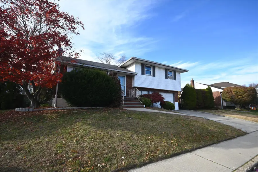 89 Osborne Road, West Hempstead, NY 11552 - Image #3