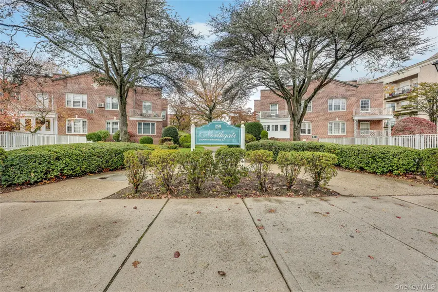 250 Central Avenue #B204, Lawrence, NY 11559 - Image #2