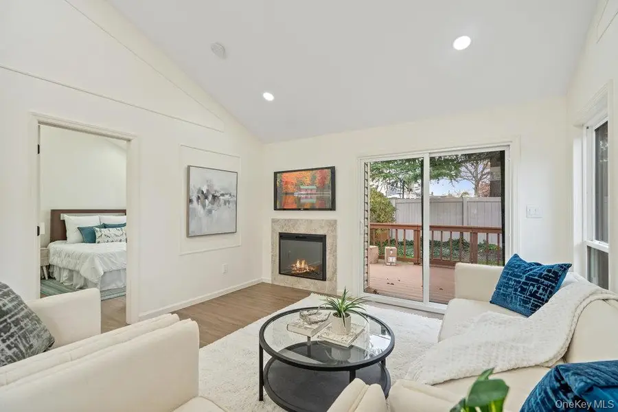 1 Stanford Court #1, Wantagh, NY 11793 - Image #3