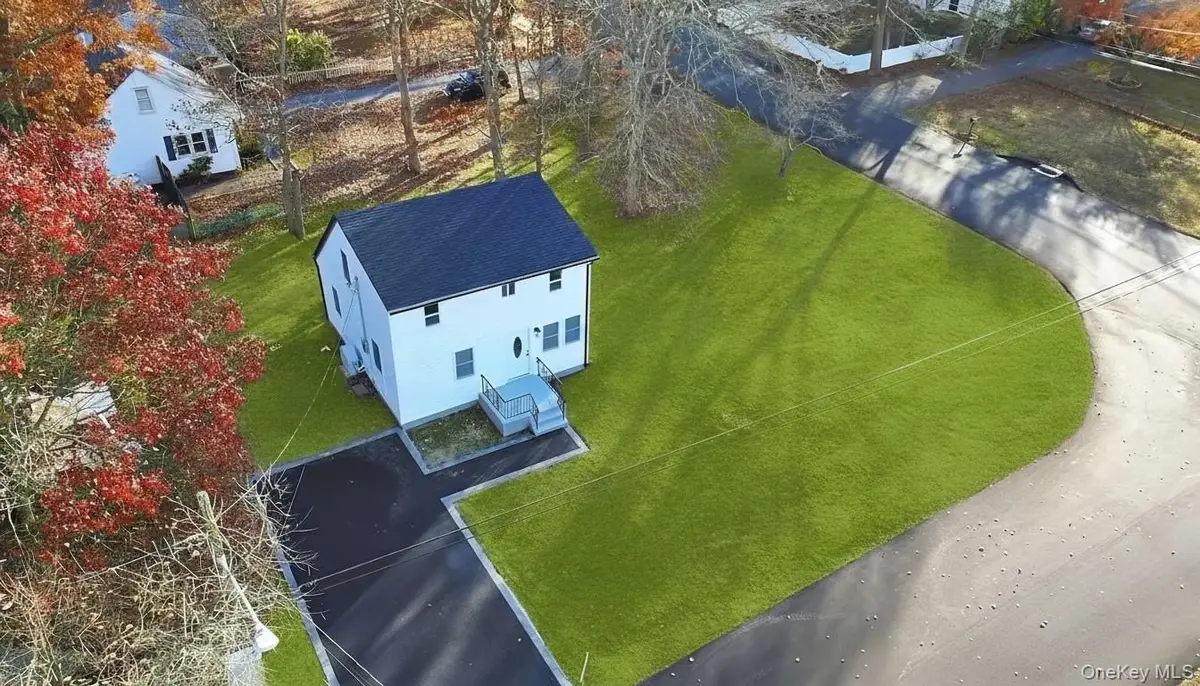 33 Broadway Street, Shirley, NY 11967 - Image #1