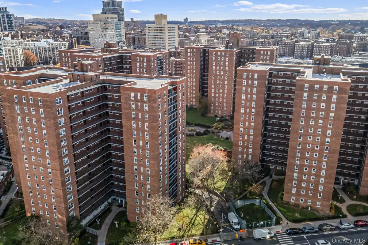 97-40 62nd Drive #8D, Rego Park, NY 11374 - Image #1