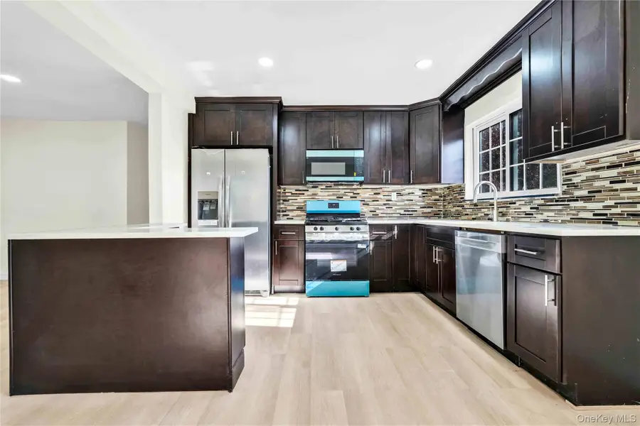 27 Dell Avenue, Mount Vernon, NY 10553 - Image #3