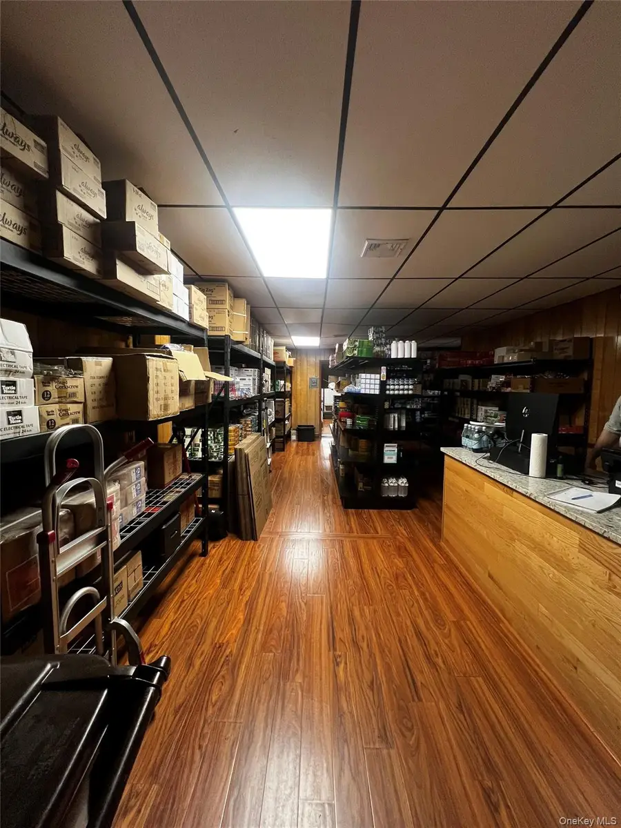 6938 Myrtle Avenue, Glendale, NY 11385 - Image #3