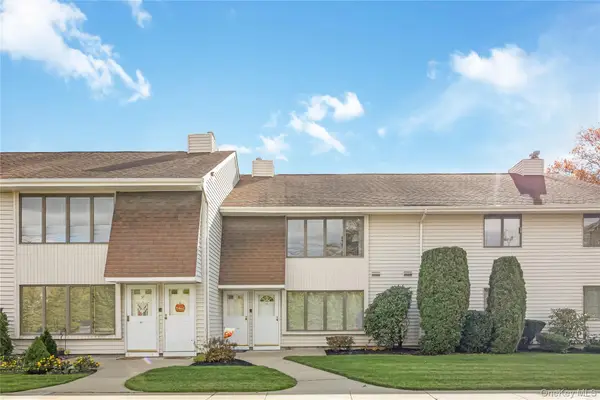 20 Laurel Avenue #55, East Islip, NY 11730