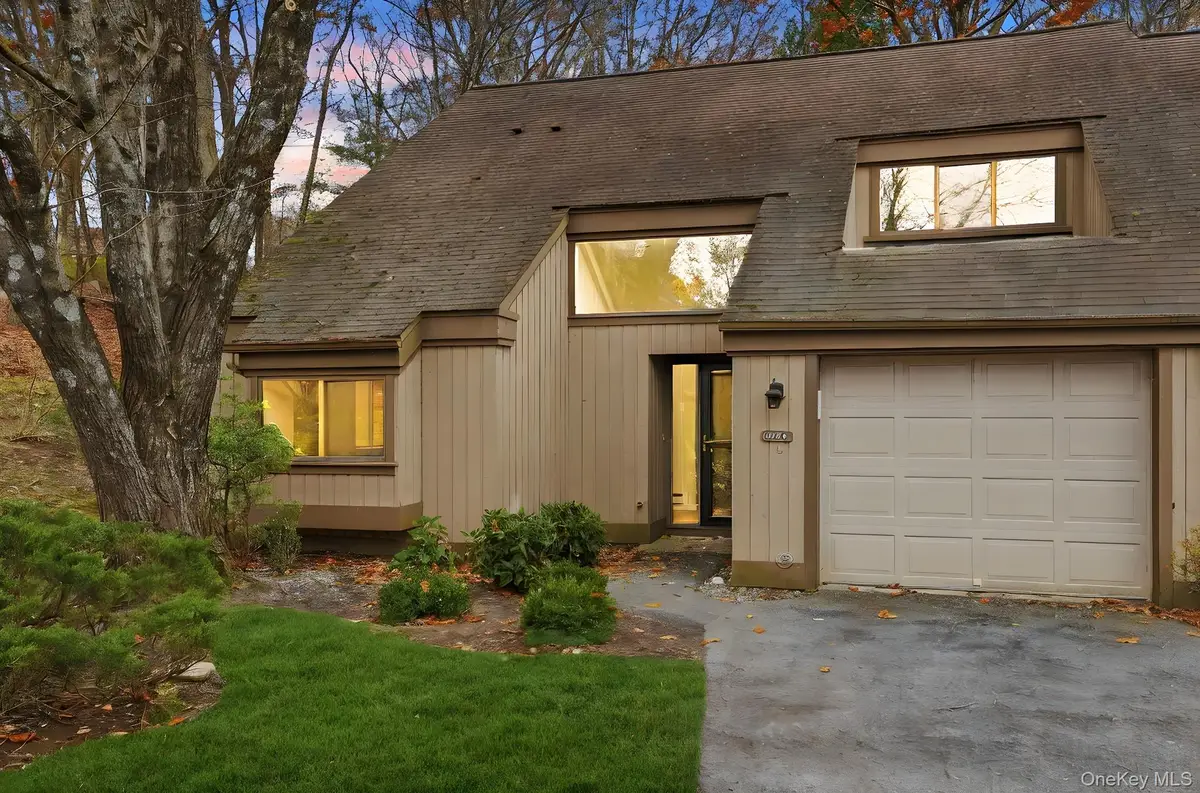 390 Heritage Hills #A, Somers, NY 10589 - Image #1