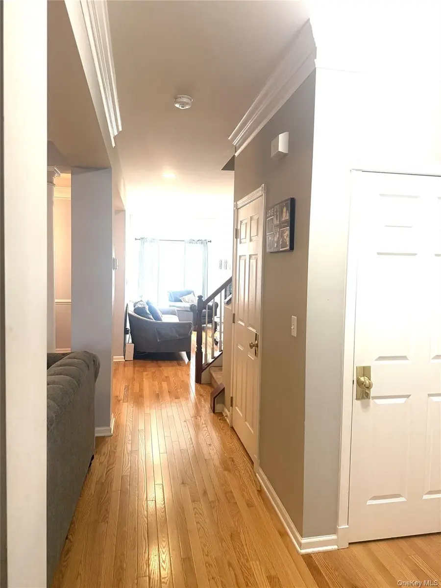 733 Huntington Drive, Fishkill, NY 12524 - Image #2