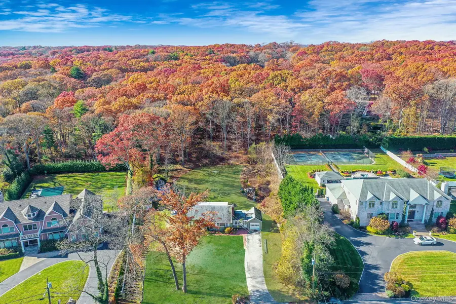 54 Landview Drive, Dix Hills, NY 11746 - Image #2