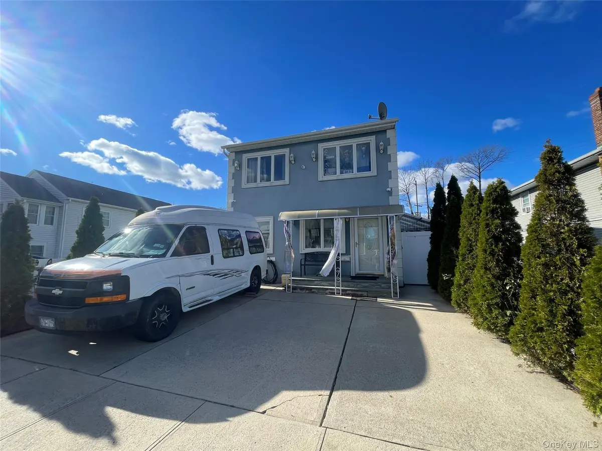 104 Ostend Road, Island Park, NY 11558 - Image #1