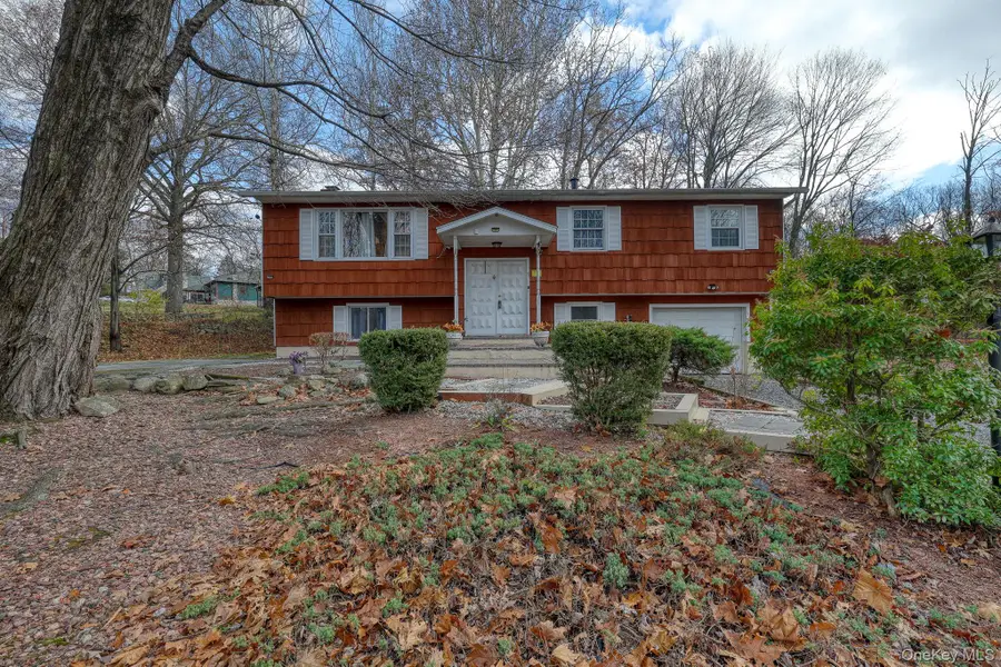 1 Townsend Street, New Windsor, NY 12553 - Image #2