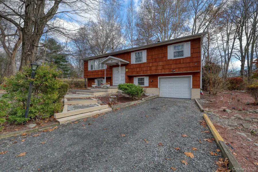 1 Townsend Street, New Windsor, NY 12553 - Image #3