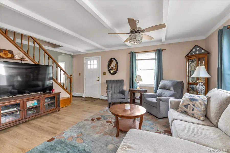 59 Gun Lane, Levittown, NY 11756 - Image #2
