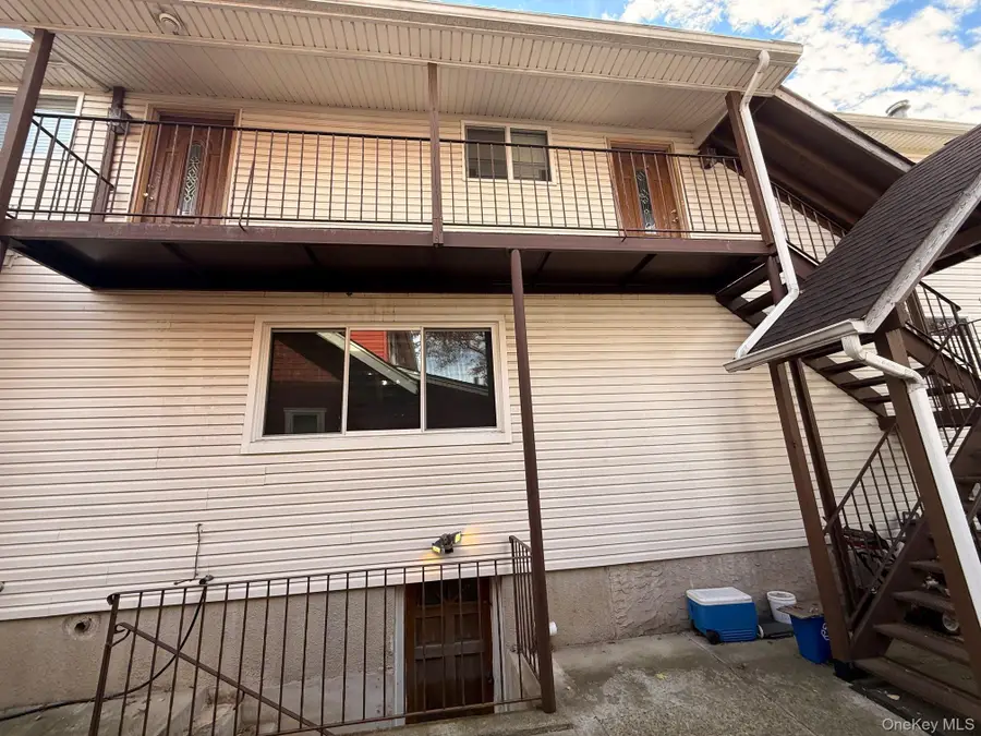 386 Page Avenue, Staten Island, NY 10307 - Image #2