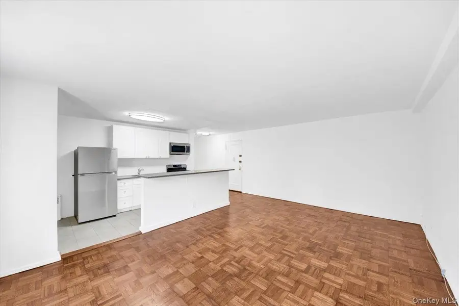 2630 Kingsbridge Terrace #2R, Bronx, NY 10463 - Image #2