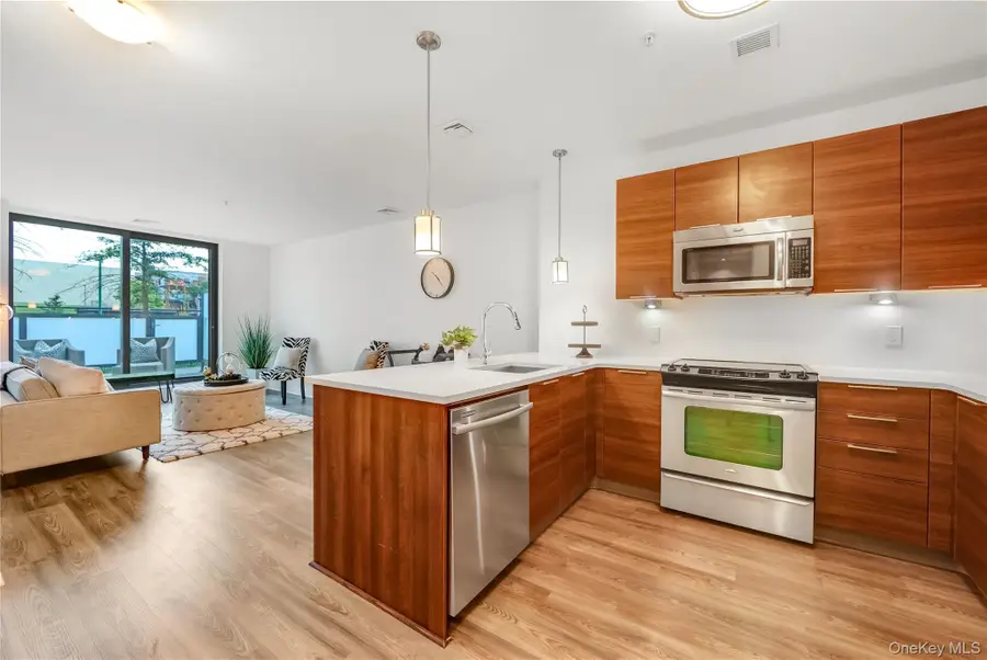 701 Ridge Hill Boulevard #11K, Yonkers, NY 10710 - Image #2