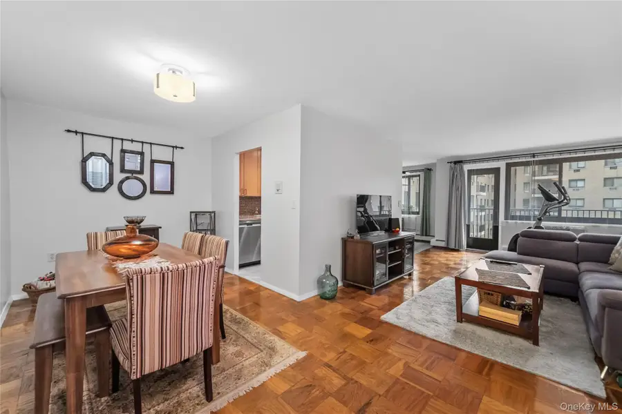 100 E Hartsdale Avenue #3BE, Hartsdale, NY 10530 - Image #2