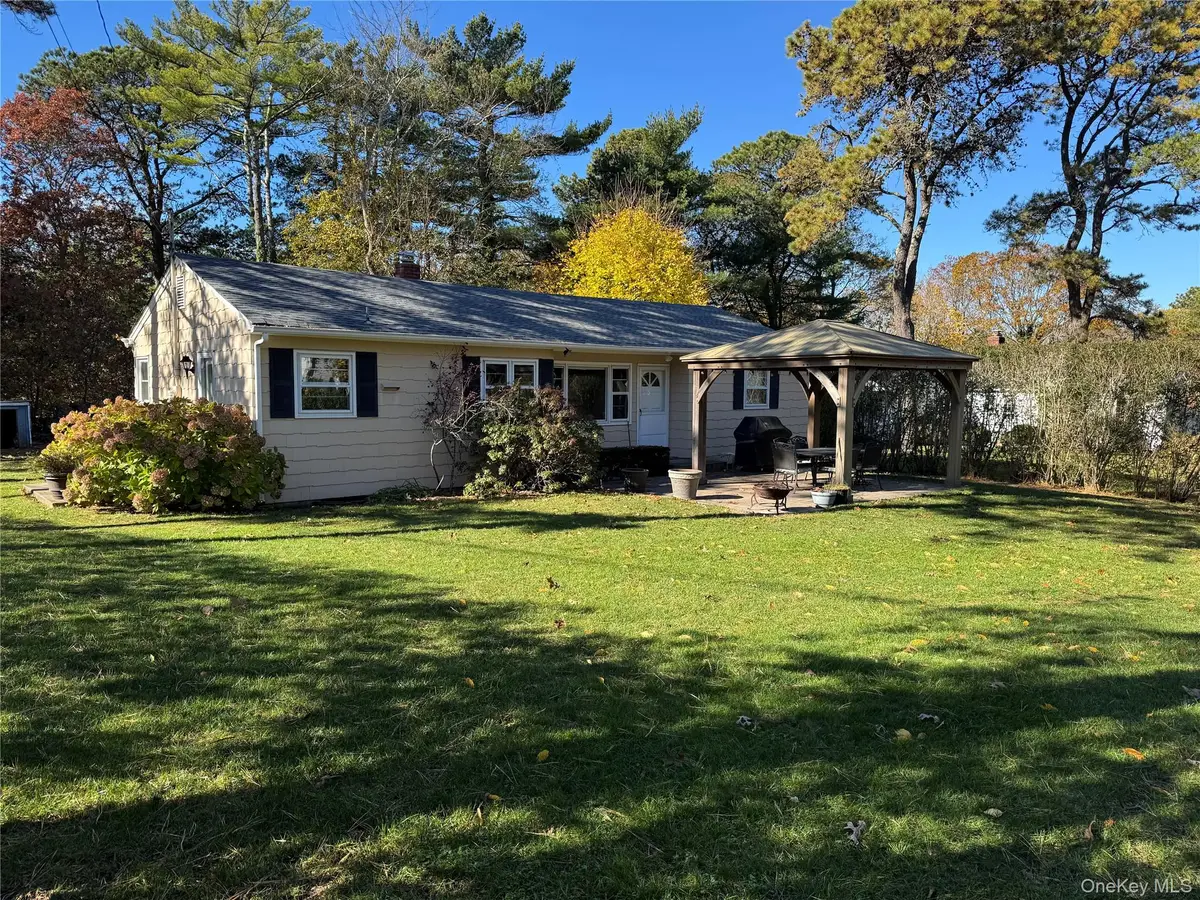 39 North Rd., Hampton Bays, NY 11946 - Image #1