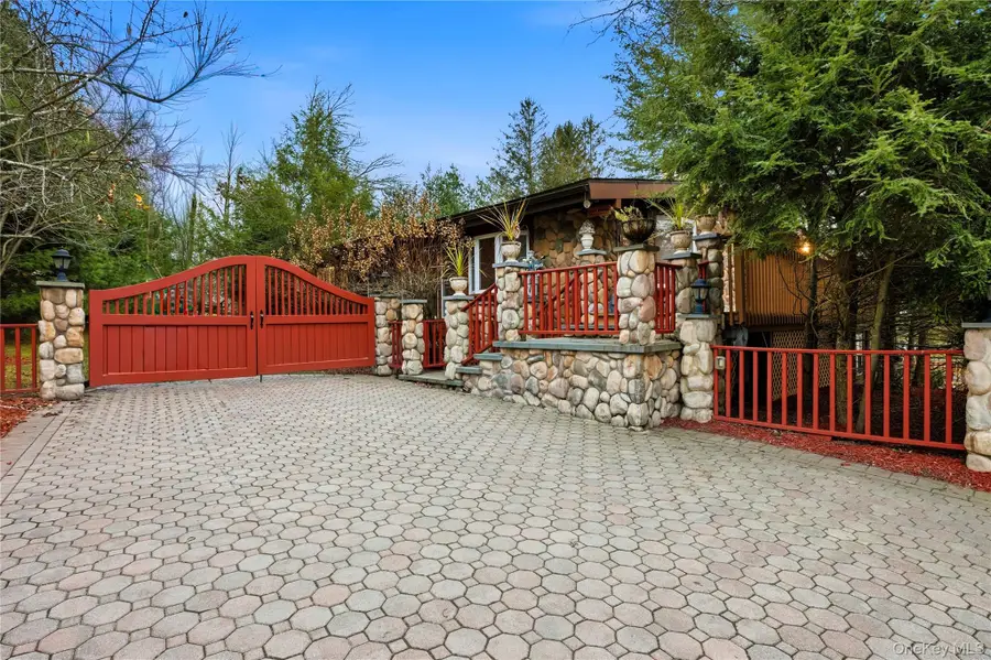 12 Donenfeld Drive, Bethel, NY 12720 - Image #2