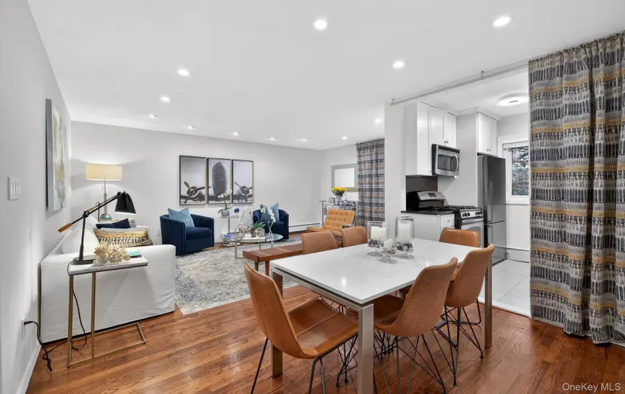 1 Toms Point Lane #2A, Port Washington, NY 11050 - Image #2