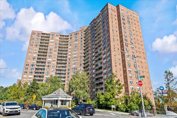 5700 Arlington Avenue #1C, Bronx, NY 10471