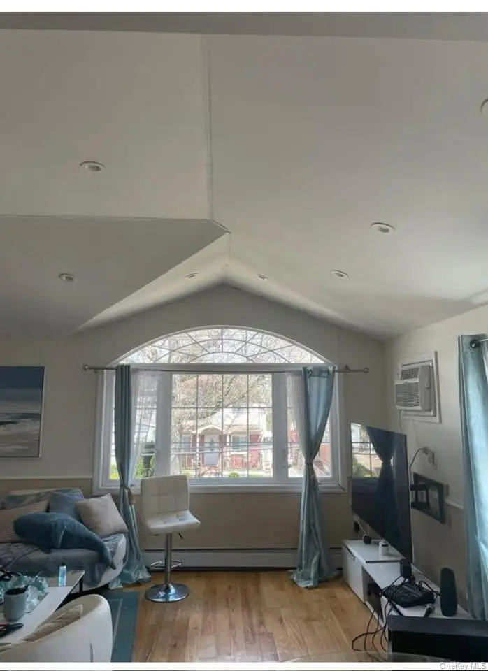 120-36 199 Street, Saint Albans, NY 11412 - Image #3