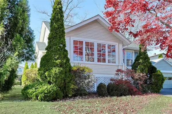 25 Rockland Terrace, Suffern, NY 10901