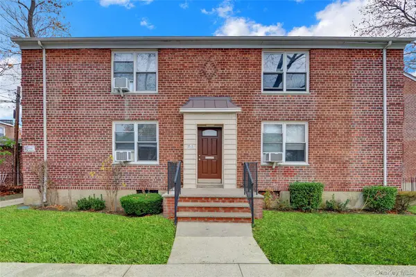 37-15 195th #Unit 186, Flushing, NY 11358