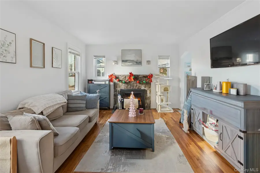 107 Pacific Boulevard, Long Beach, NY 11561 - Image #3