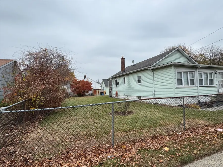 1233 Front Street, Uniondale, NY 11553 - Image #3