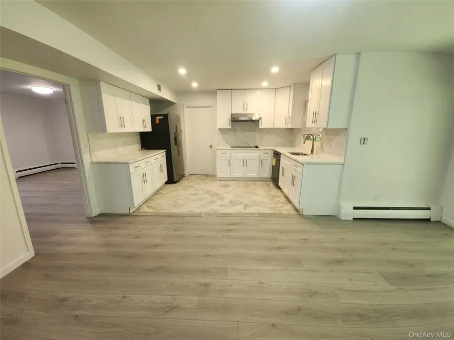 43 Seville Lane, Stony Brook, NY 11790 - Image #3