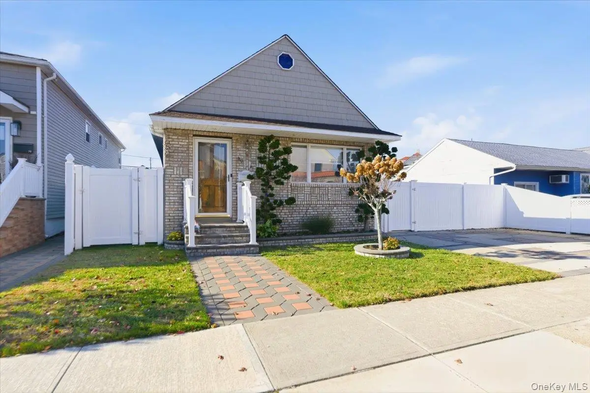 80 Newport Road, Island Park, NY 11558 - Image #1