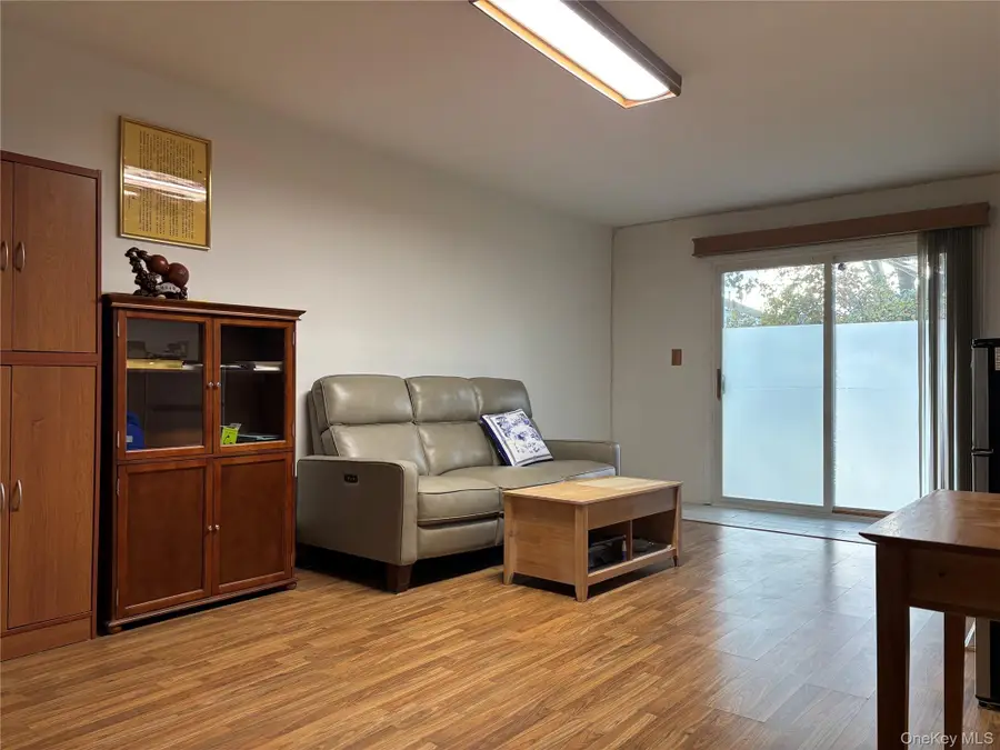 100 Hillside Drive #F5, Middletown, NY 10941 - Image #2