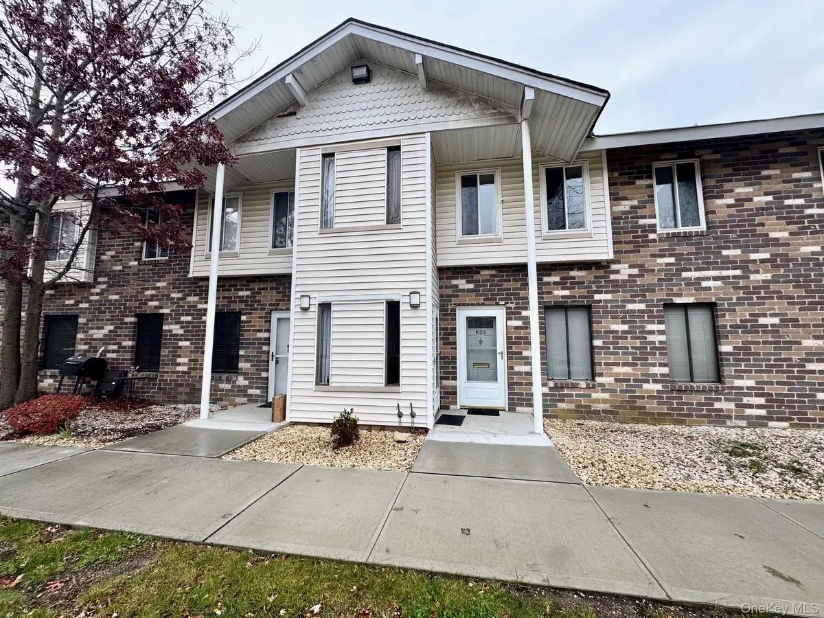 30 Kiowa Court #K30, Coram, NY 11727 - Image #1