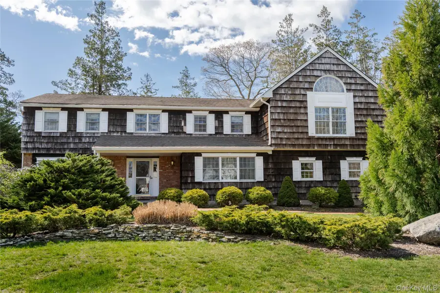 4 Josephine Lane, East Islip, NY 11730 - #3