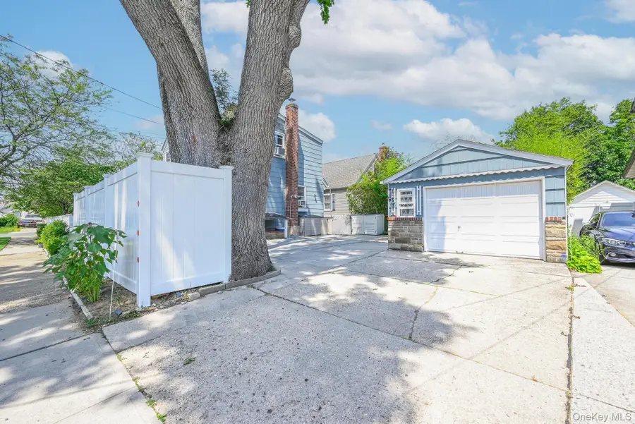 118 Edmund, Lynbrook, NY 11563 - Image #3