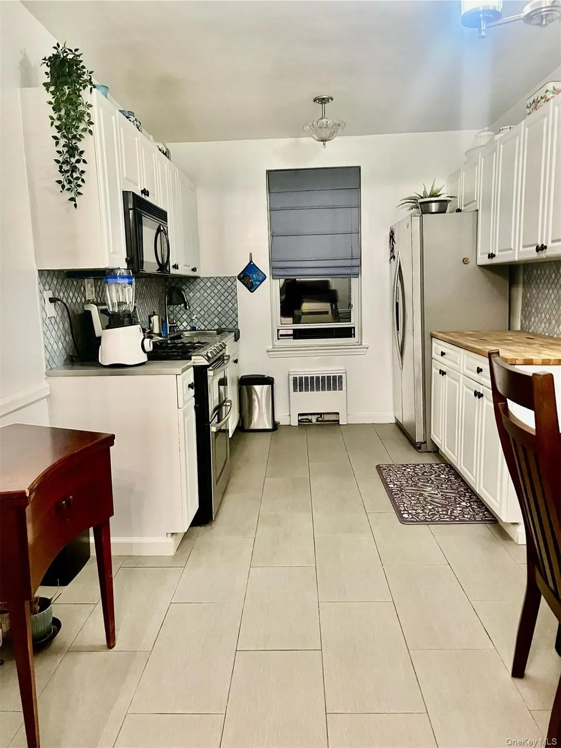 2080 Barnes Avenue #3B, Bronx, NY 10462 - Image #1