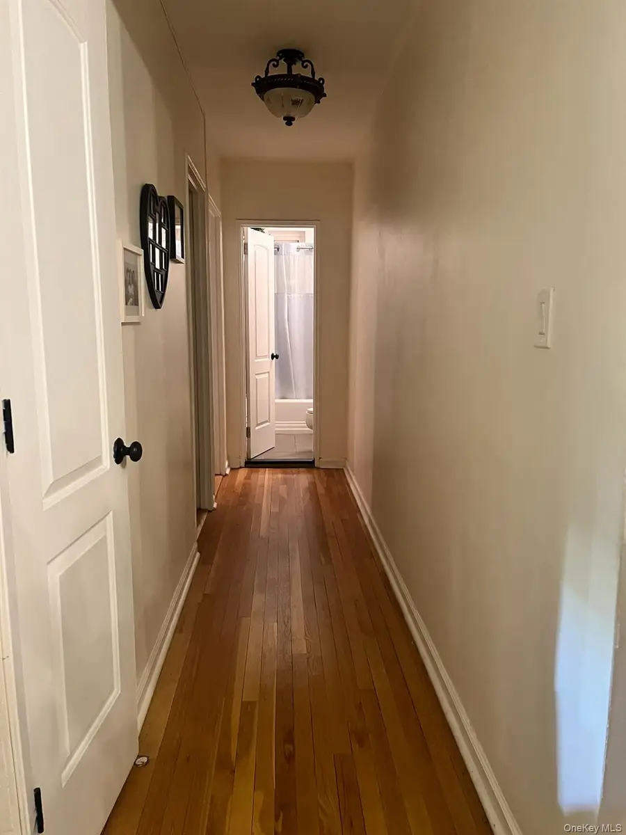 2080 Barnes Avenue #3B, Bronx, NY 10462 - Image #3