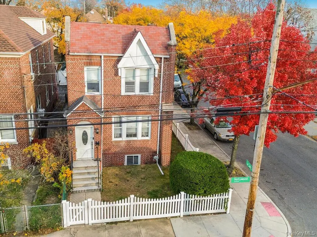 1352 Hollywood Avenue, Bronx, NY 10461 - Image #1